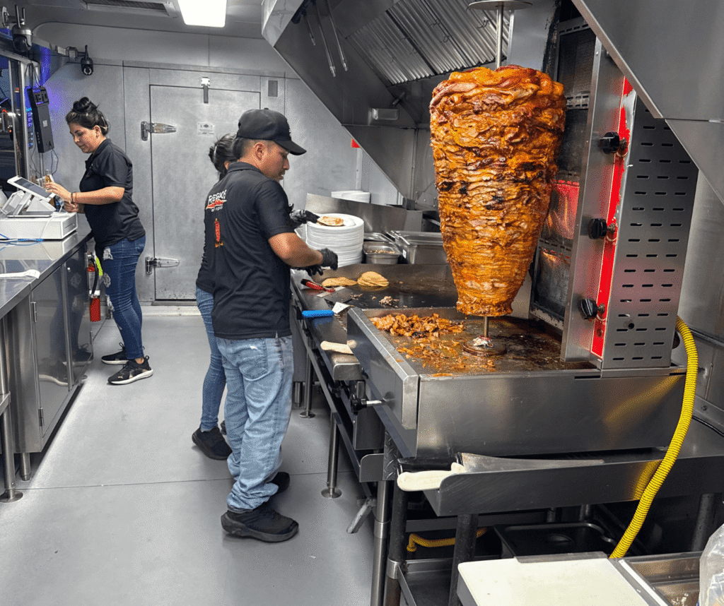 Regios Tacos a Vapor en N Lamar Blvd